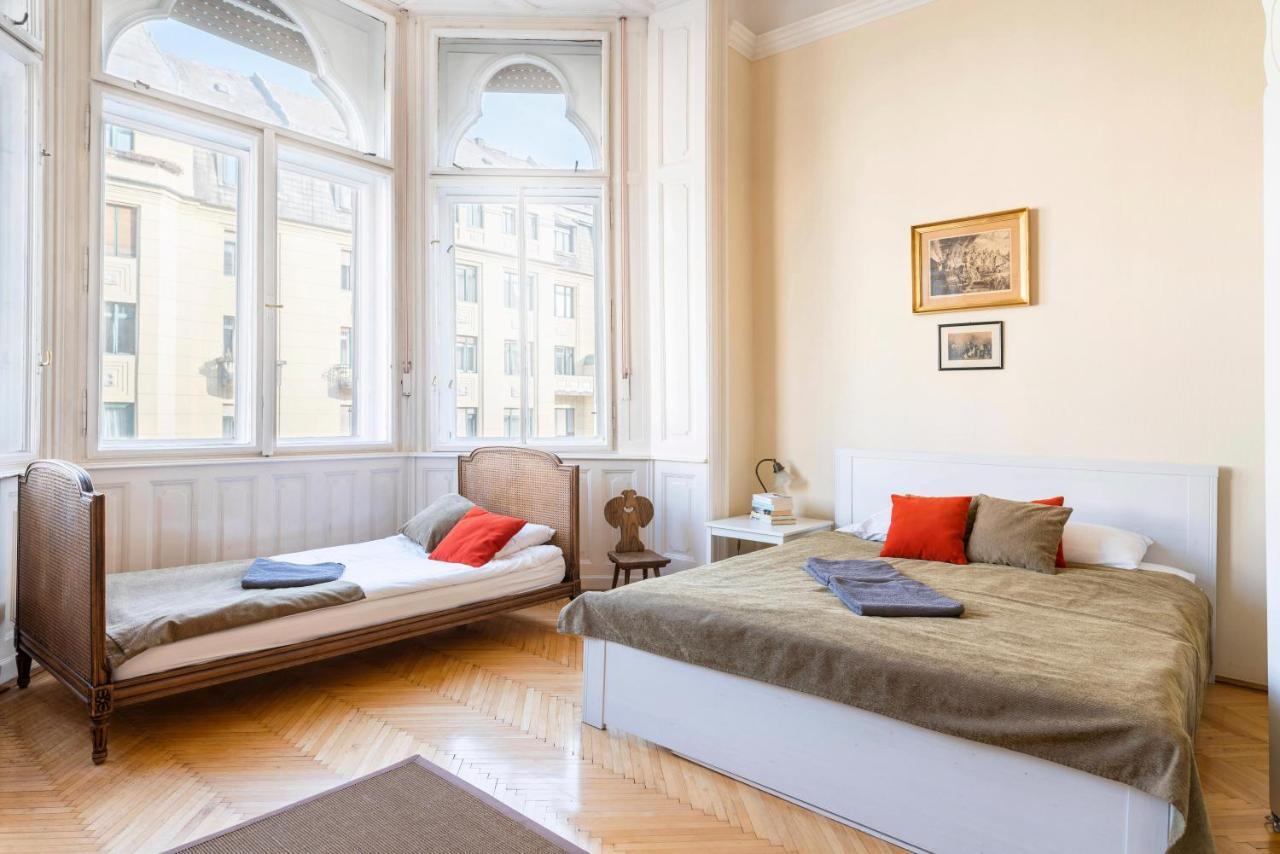 Ferienwohnung Stunning Spacious Art Nouveau Apart , Grand Piano Budapest Exterior foto